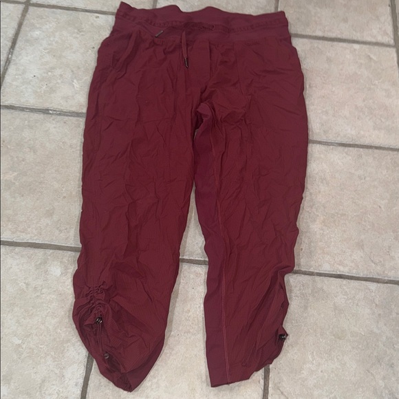 Lululemon Dance Studio Crop *25" - Picture 2 of 5